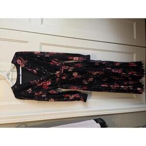 Rachel Roy Black Floral Long Sleeve Pleated Maxi Dress